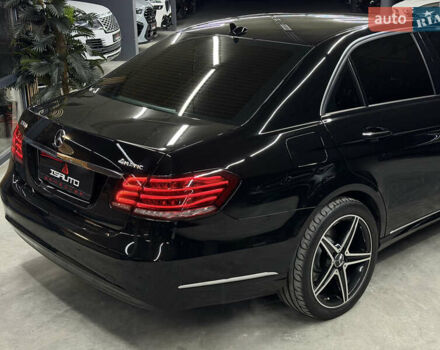 Черный Мерседес Е-Класс, объемом двигателя 3.5 л и пробегом 26 тыс. км за 20900 $, фото 15 на Automoto.ua