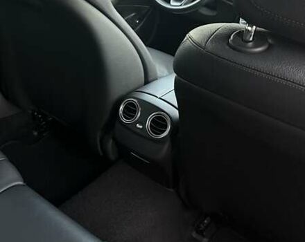 Чорний Мерседес Е-Клас, об'ємом двигуна 1.95 л та пробігом 346 тис. км за 22700 $, фото 4 на Automoto.ua