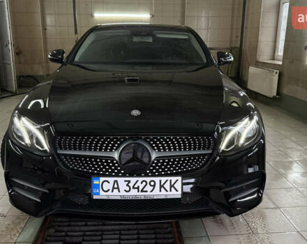 Черный Мерседес Е-Класс, объемом двигателя 1.95 л и пробегом 187 тыс. км за 27900 $, фото 1 на Automoto.ua