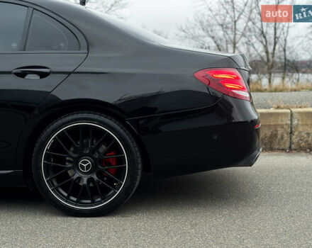 Чорний Мерседес Е-Клас, об'ємом двигуна 1.95 л та пробігом 357 тис. км за 23500 $, фото 46 на Automoto.ua