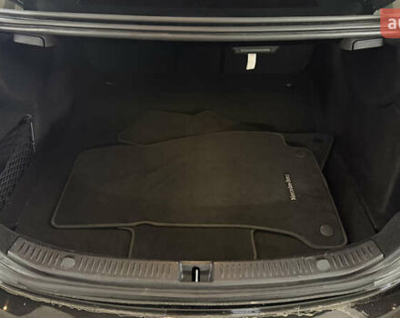 Черный Мерседес Е-Класс, объемом двигателя 1.95 л и пробегом 187 тыс. км за 27900 $, фото 18 на Automoto.ua