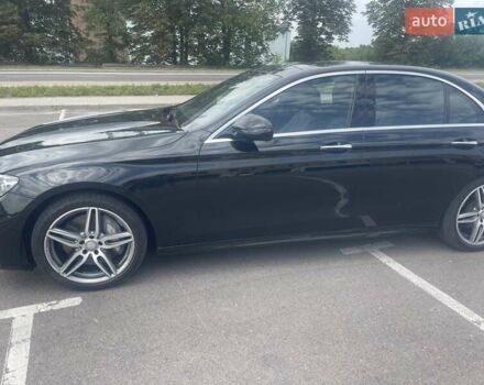 Черный Мерседес Е-Класс, объемом двигателя 1.99 л и пробегом 75 тыс. км за 29000 $, фото 4 на Automoto.ua