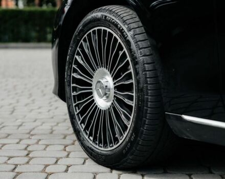 Черный Мерседес Е-Класс, объемом двигателя 2 л и пробегом 340 тыс. км за 22500 $, фото 3 на Automoto.ua