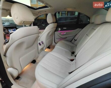 Черный Мерседес Е-Класс, объемом двигателя 1.95 л и пробегом 196 тыс. км за 27500 $, фото 49 на Automoto.ua