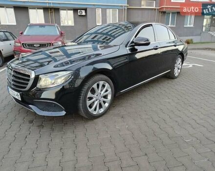 Черный Мерседес Е-Класс, объемом двигателя 1.95 л и пробегом 196 тыс. км за 27500 $, фото 1 на Automoto.ua
