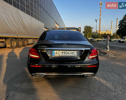 Мерседес Е-Класс 2016 в Луцке на Automoto.ua Черный Мерседес Е-Класс, объемом двигателя 1.95 л и пробегом 182 тыс. км за 26099 $, фото 13 на Automoto.ua