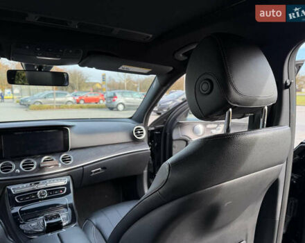 Чорний Мерседес Е-Клас, об'ємом двигуна 1.99 л та пробігом 100 тис. км за 23499 $, фото 30 на Automoto.ua