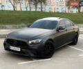 Чорний Мерседес Е-Клас, об'ємом двигуна 2 л та пробігом 136 тис. км за 28800 $, фото 1 на Automoto.ua
