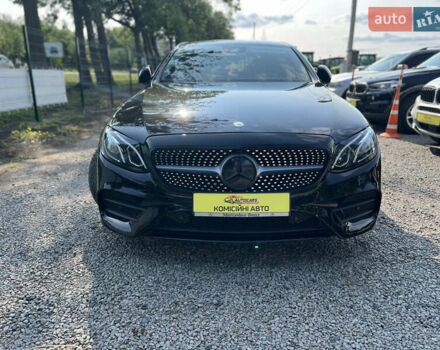 Черный Мерседес Е-Класс, объемом двигателя 2 л и пробегом 186 тыс. км за 28900 $, фото 4 на Automoto.ua