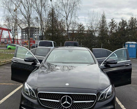 Чорний Мерседес Е-Клас, об'ємом двигуна 1.99 л та пробігом 100 тис. км за 23499 $, фото 15 на Automoto.ua