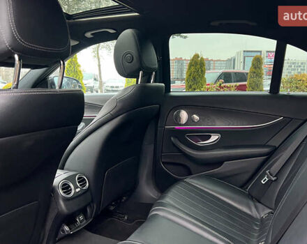 Черный Мерседес Е-Класс, объемом двигателя 1.99 л и пробегом 102 тыс. км за 23300 $, фото 24 на Automoto.ua