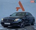 Черный Мерседес Е-Класс, объемом двигателя 2.99 л и пробегом 213 тыс. км за 26490 $, фото 1 на Automoto.ua