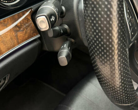 Чорний Мерседес Е-Клас, об'ємом двигуна 2 л та пробігом 125 тис. км за 28500 $, фото 6 на Automoto.ua