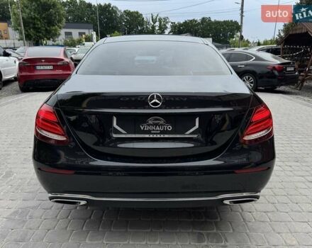 Чорний Мерседес Е-Клас, об'ємом двигуна 2 л та пробігом 144 тис. км за 27900 $, фото 13 на Automoto.ua
