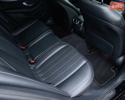 Черный Мерседес Е-Класс, объемом двигателя 2 л и пробегом 184 тыс. км за 26300 $, фото 32 на Automoto.ua