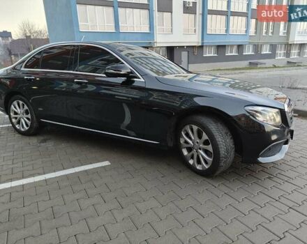Черный Мерседес Е-Класс, объемом двигателя 1.95 л и пробегом 196 тыс. км за 27500 $, фото 8 на Automoto.ua