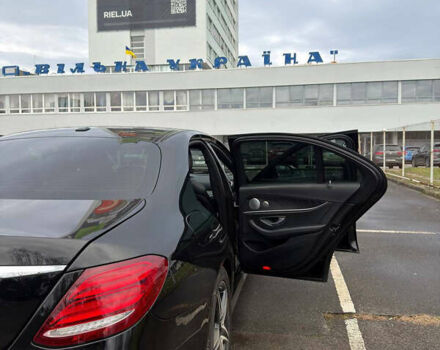 Чорний Мерседес Е-Клас, об'ємом двигуна 1.99 л та пробігом 100 тис. км за 23499 $, фото 8 на Automoto.ua