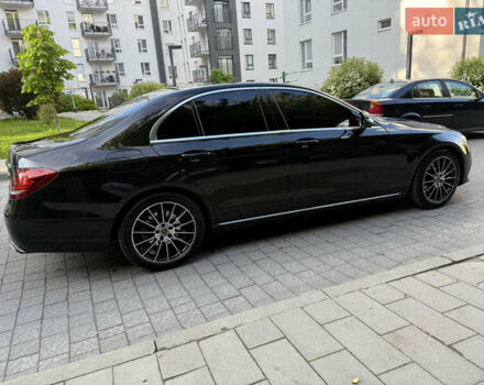 Чорний Мерседес Е-Клас, об'ємом двигуна 2 л та пробігом 310 тис. км за 23000 $, фото 8 на Automoto.ua