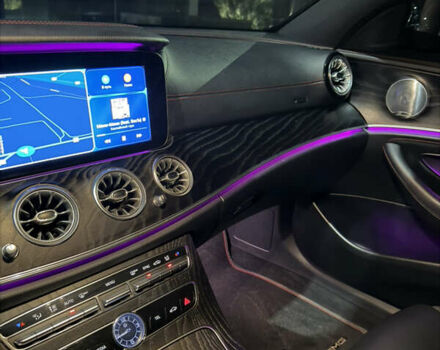 Чорний Мерседес Е-Клас, об'ємом двигуна 3 л та пробігом 179 тис. км за 37800 $, фото 13 на Automoto.ua