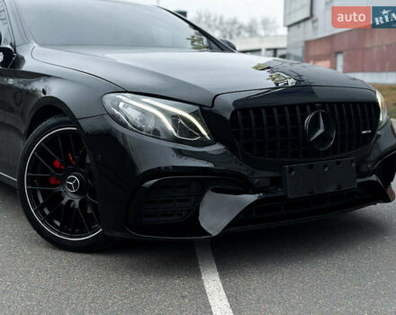 Чорний Мерседес Е-Клас, об'ємом двигуна 1.95 л та пробігом 357 тис. км за 23500 $, фото 3 на Automoto.ua