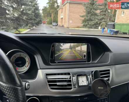 Черный Мерседес Е-Класс, объемом двигателя 2.2 л и пробегом 163 тыс. км за 20500 $, фото 31 на Automoto.ua
