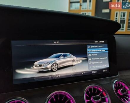 Черный Мерседес Е-Класс, объемом двигателя 1.95 л и пробегом 196 тыс. км за 27500 $, фото 42 на Automoto.ua