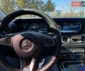 Черный Мерседес Е-Класс, объемом двигателя 1.95 л и пробегом 335 тыс. км за 24000 $, фото 17 на Automoto.ua