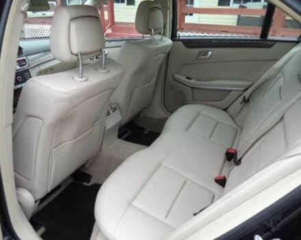 Черный Мерседес Е-Класс, объемом двигателя 3.5 л и пробегом 93 тыс. км за 5400 $, фото 3 на Automoto.ua