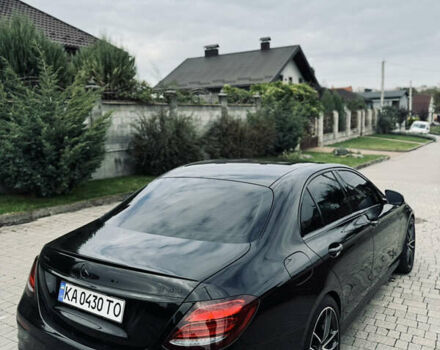 Черный Мерседес Е-Класс, объемом двигателя 3 л и пробегом 133 тыс. км за 40000 $, фото 11 на Automoto.ua