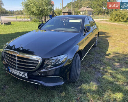 Мерседес Е-Класс 2017 в Коломые на Automoto.ua Черный Мерседес Е-Класс, объемом двигателя 1.95 л и пробегом 167 тыс. км за 28888 $, фото 72 на Automoto.ua