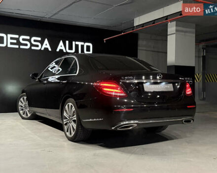 Черный Мерседес Е-Класс, объемом двигателя 2.99 л и пробегом 104 тыс. км за 32500 $, фото 6 на Automoto.ua