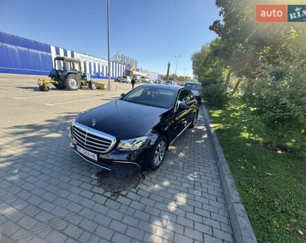 Мерседес Е-Класс 2017 в Коломые на Automoto.ua Черный Мерседес Е-Класс, объемом двигателя 1.95 л и пробегом 167 тыс. км за 28888 $, фото 106 на Automoto.ua