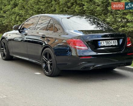 Черный Мерседес Е-Класс, объемом двигателя 1.95 л и пробегом 224 тыс. км за 30000 $, фото 5 на Automoto.ua