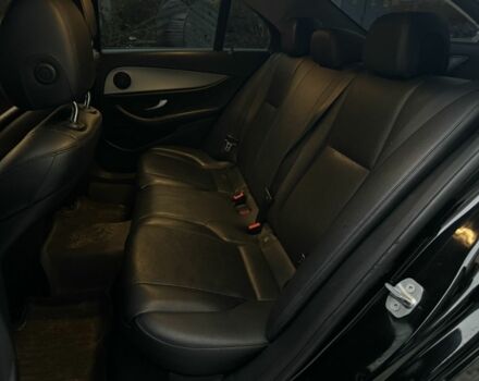 Мерседес Е-Класс 2017 в Ужгороде на Automoto.ua Черный Мерседес Е-Класс, объемом двигателя 2 л и пробегом 300 тыс. км за 16500 $, фото 7 на Automoto.ua