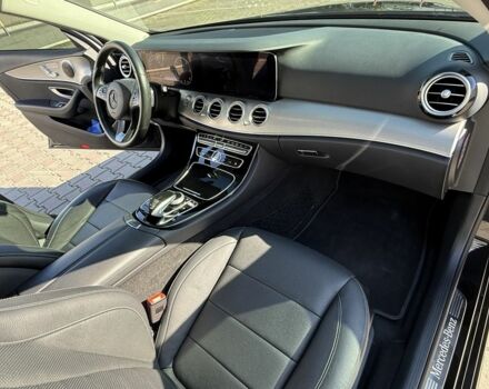 Чорний Мерседес Е-Клас, об'ємом двигуна 3 л та пробігом 123 тис. км за 33999 $, фото 10 на Automoto.ua