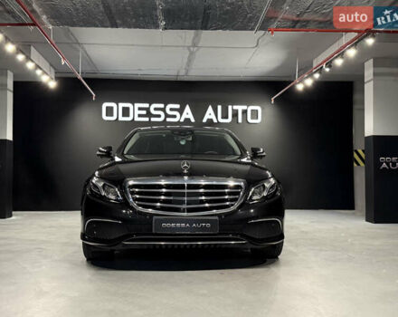 Черный Мерседес Е-Класс, объемом двигателя 2.99 л и пробегом 104 тыс. км за 32500 $, фото 3 на Automoto.ua