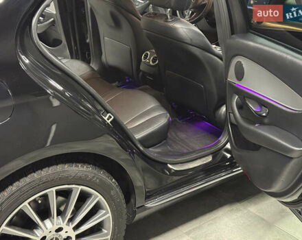 Черный Мерседес Е-Класс, объемом двигателя 2 л и пробегом 197 тыс. км за 29999 $, фото 26 на Automoto.ua