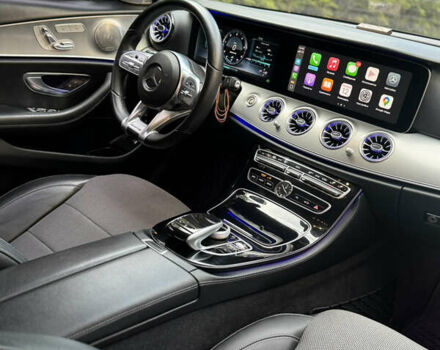 Черный Мерседес Е-Класс, объемом двигателя 1.95 л и пробегом 224 тыс. км за 30000 $, фото 16 на Automoto.ua