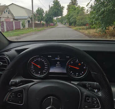 Чорний Мерседес Е-Клас, об'ємом двигуна 2 л та пробігом 220 тис. км за 19999 $, фото 5 на Automoto.ua