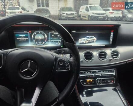 Черный Мерседес Е-Класс, объемом двигателя 1.95 л и пробегом 140 тыс. км за 35000 $, фото 21 на Automoto.ua