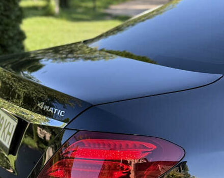 Черный Мерседес Е-Класс, объемом двигателя 1.95 л и пробегом 147 тыс. км за 30500 $, фото 4 на Automoto.ua