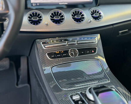 Чорний Мерседес Е-Клас, об'ємом двигуна 1.95 л та пробігом 240 тис. км за 33000 $, фото 19 на Automoto.ua