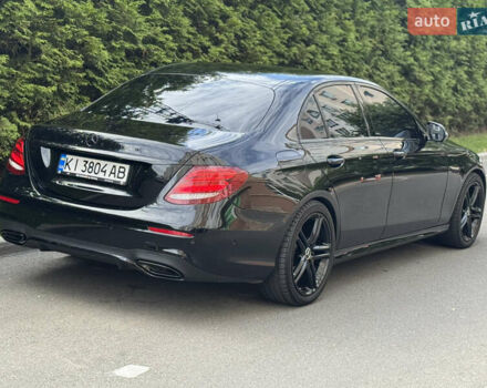 Черный Мерседес Е-Класс, объемом двигателя 1.95 л и пробегом 224 тыс. км за 30000 $, фото 3 на Automoto.ua