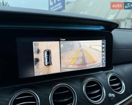 Черный Мерседес Е-Класс, объемом двигателя 1.95 л и пробегом 117 тыс. км за 33000 $, фото 26 на Automoto.ua