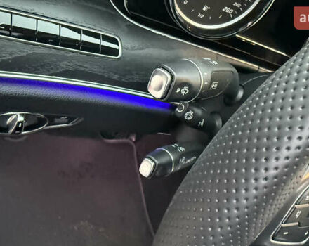 Черный Мерседес Е-Класс, объемом двигателя 2 л и пробегом 190 тыс. км за 26500 $, фото 21 на Automoto.ua