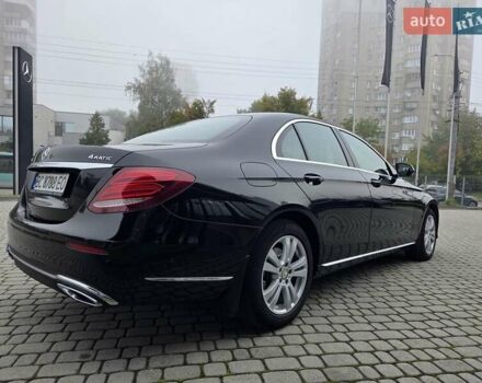 Черный Мерседес Е-Класс, объемом двигателя 1.95 л и пробегом 28 тыс. км за 37000 $, фото 7 на Automoto.ua