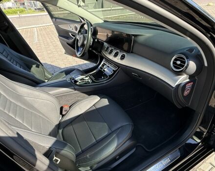 Чорний Мерседес Е-Клас, об'ємом двигуна 3 л та пробігом 123 тис. км за 33999 $, фото 17 на Automoto.ua