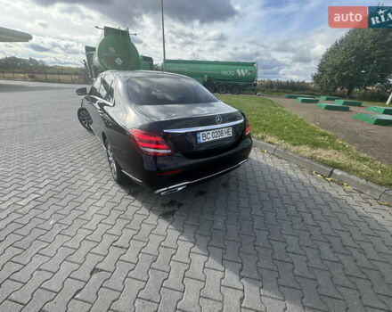 Мерседес Е-Класс 2017 в Коломые на Automoto.ua Черный Мерседес Е-Класс, объемом двигателя 1.95 л и пробегом 167 тыс. км за 28888 $, фото 30 на Automoto.ua