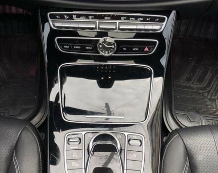 Черный Мерседес Е-Класс, объемом двигателя 1.99 л и пробегом 108 тыс. км за 22000 $, фото 5 на Automoto.ua