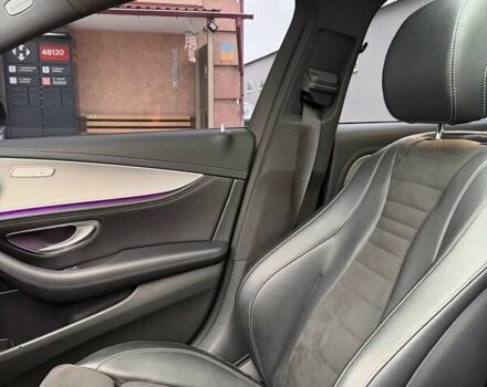 Черный Мерседес Е-Класс, объемом двигателя 1.99 л и пробегом 80 тыс. км за 39500 $, фото 21 на Automoto.ua